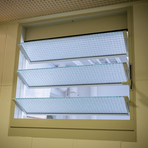 Cost of Slatted Window Repair in Jupiter
